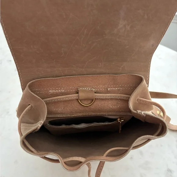 Parker Clay Abby Leather Backpack, sand (no longer available in this color) - Picture 3 of 8